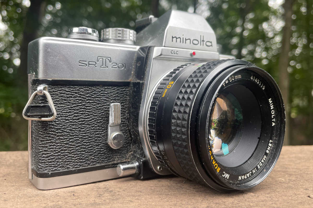 Minolta SRT 201 35MM Film SLR