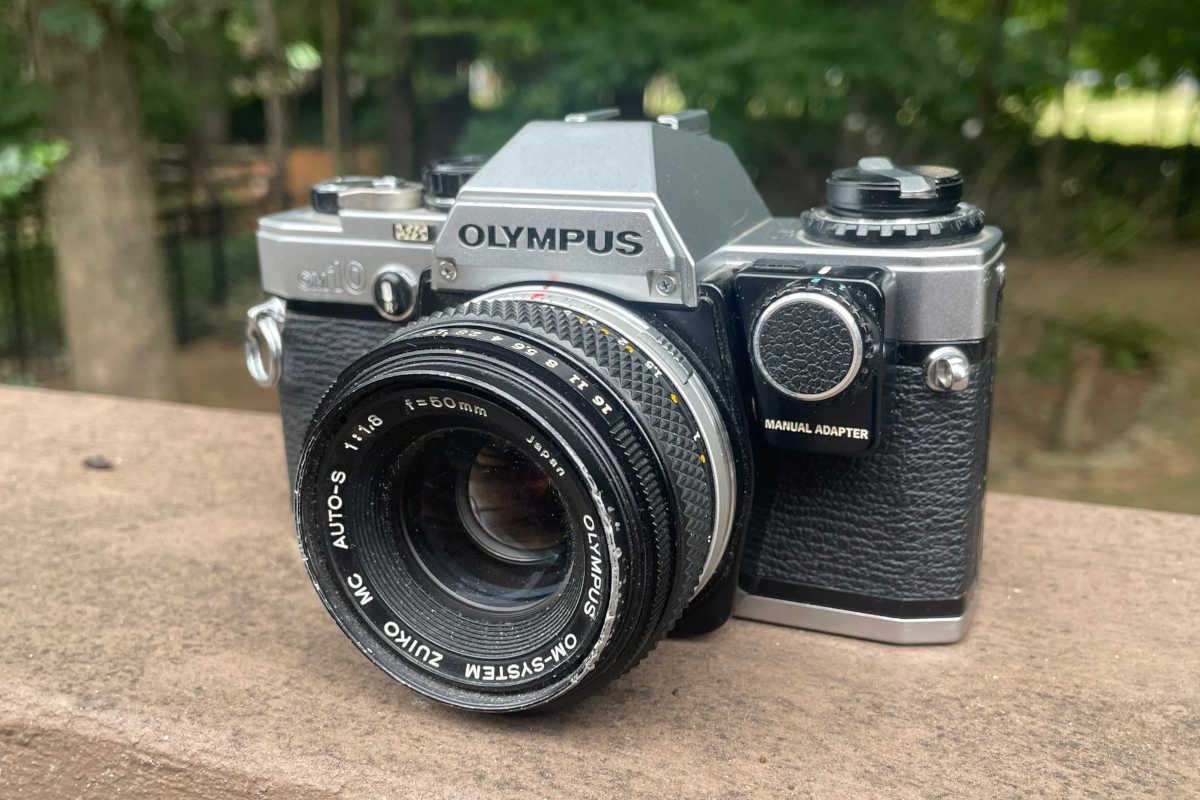 Olympus OM-10 35MM Film SLR